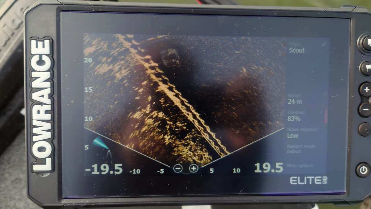 fishsato_'s tweet image. アクティブターゲットデビュー戦。
完デコでした。（笑）&amp;gt;゜)))彡
色々換え過ぎて…アタマ追いつかね！
要調整、要修理、要改善ヶ所少しずつやっていきます。艤装に注力した方が良さそうです。疲れで動けなくなった…。
体力落ちた？
#lowrance #activetarget #lifepo4 #ボートシーバス #fishsato