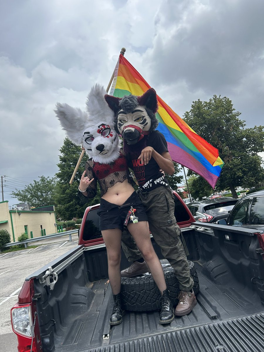 Slaphappy_23's tweet image. Actually fuck my last post MY GF IS HOT FN!!!