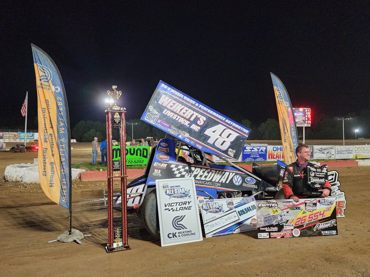 Danny Dietrich not only wins the $26,552 Dean Knittel Memorial but he also takes home the 2025 Ohio Sprint Speedweek Championship!!