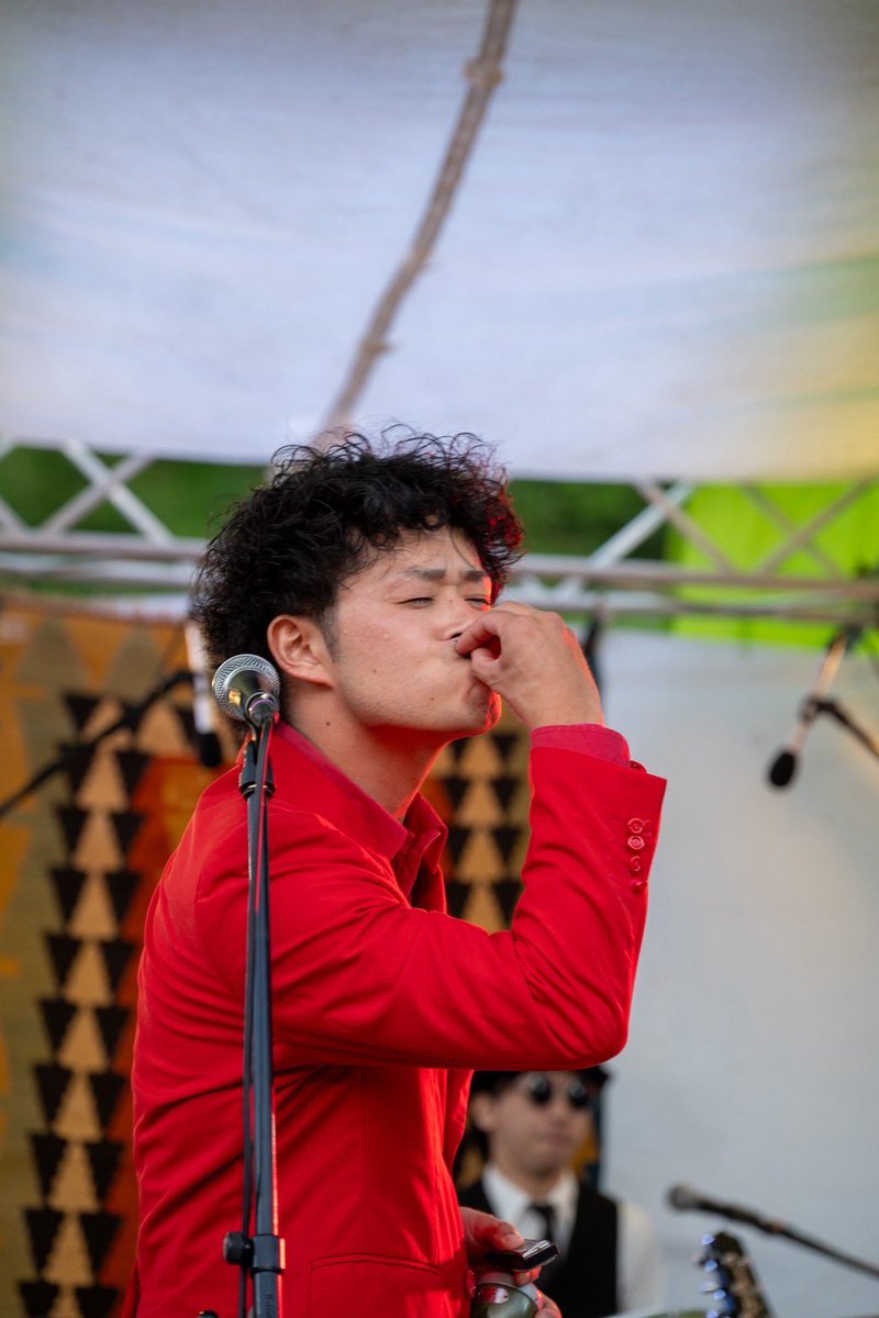 thefreeman_bb's tweet photo. 主催のウエクサさん、最高の空間をありがとう。
来年もやってくれよ丹沢ロックフェス‼️

写真はお久しぶりです0054さん📷
山の山頂、最高に愛が集まった素敵な瞬間をシャッターに収める相変わらずハイセンスな写真をありがとう‼️

皆んな、またロックで遊ぼうなー‼️🔥

写真@persimmon_day https://t.co/aNBAmkCBkl