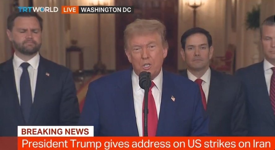 ⭕ Abd  Başkanı Donald Trump,

◾Ya barış olacak ya da İran'da son sekiz günde tanık olduğumuzdan çok daha büyük bir trajedi yaşanacak. Eğer barış hemen gelmezse, diğer hedeflere hassasiyetle, hızla ve beceriyle saldıracağız.