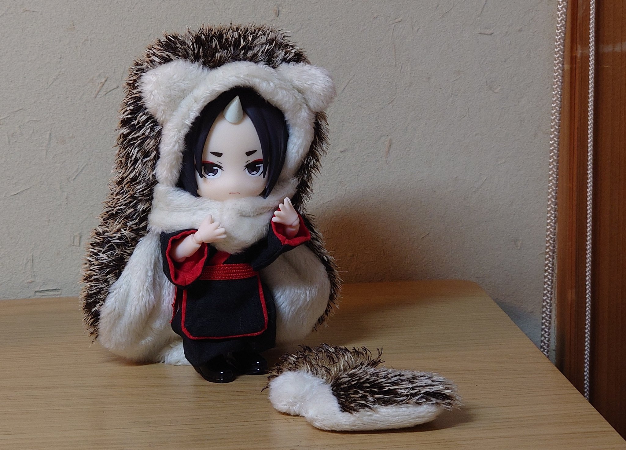 aye さま】* old ornament ❀ * まんまるハリネズミ さん