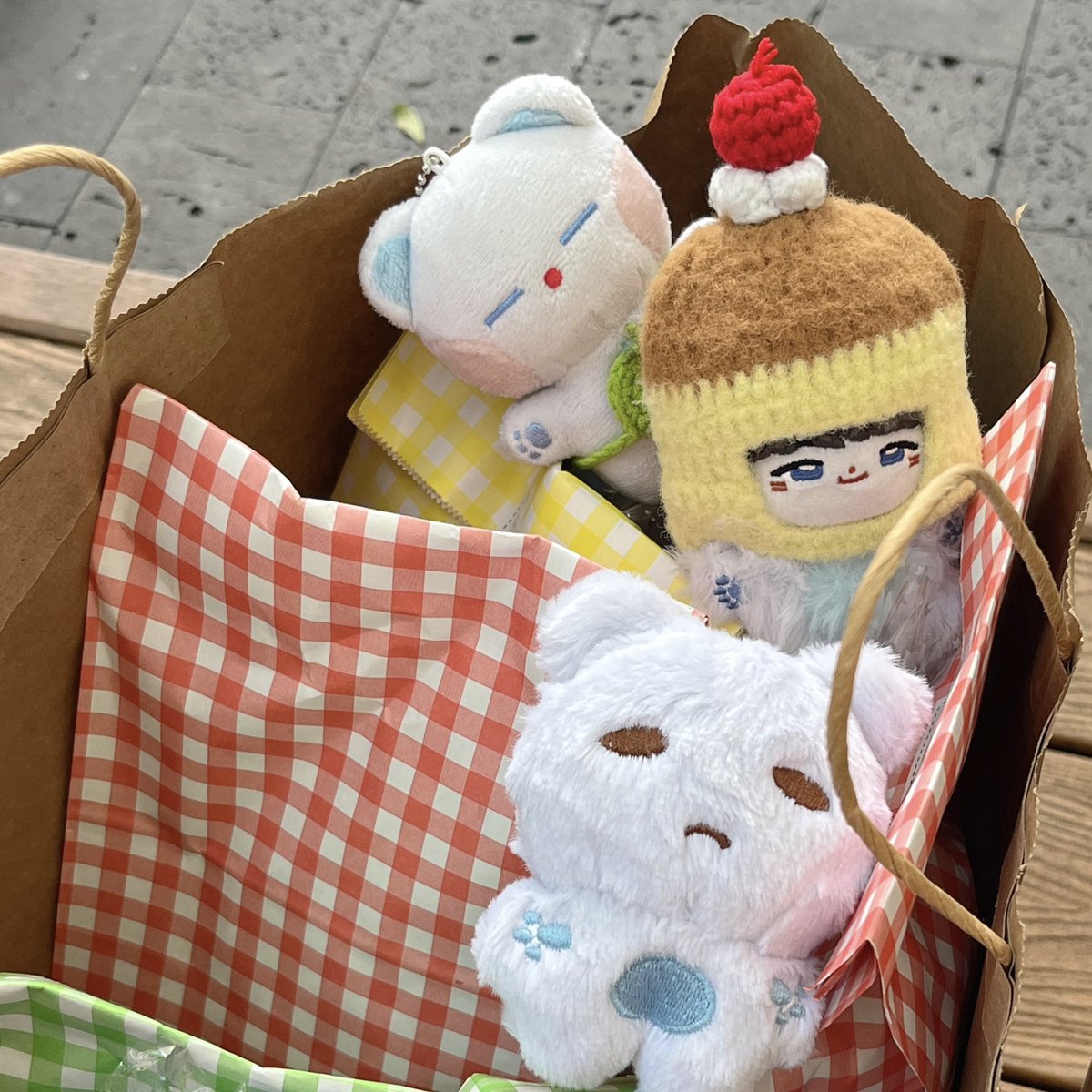 uynthemeow's tweet image. 🍓🍧🐻‍❄️