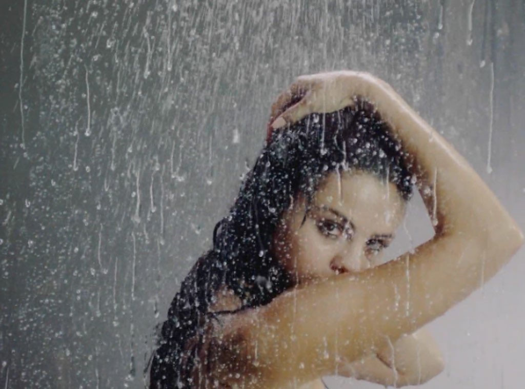 PopBase's tweet image. 10 years ago today, Selena Gomez released ‘Good For You’ featuring A$AP Rocky.