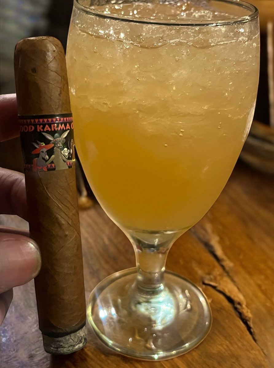 Still going strong, enjoying a delicious Good Karma Cigar paired with a fine glass of Angel’s Envy Single Barrel. #CigarLifeStyle