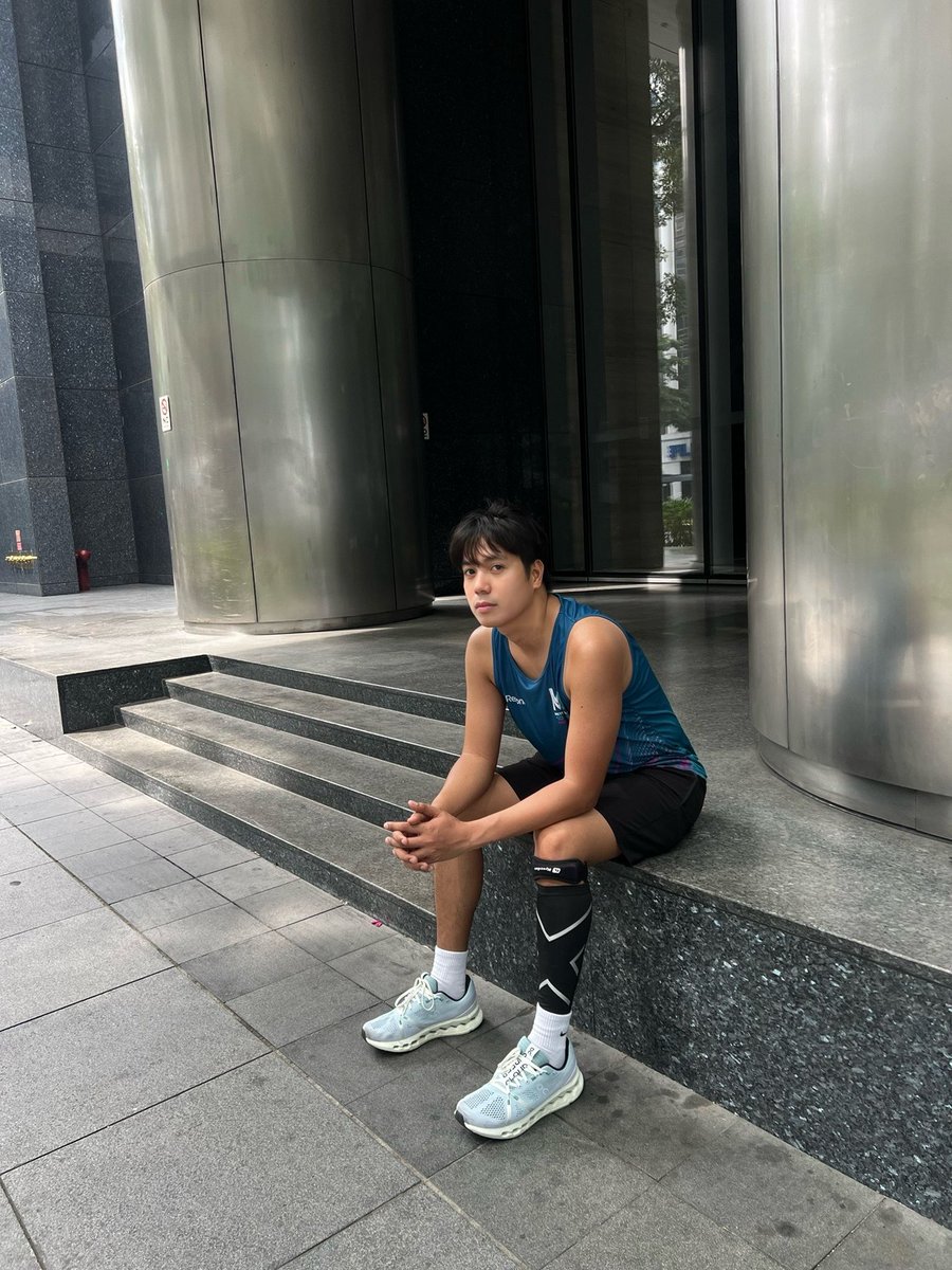 BernardVOna's tweet photo. Just crushed my first 16K run! 🏃‍♂️🔥 Proof that consistency pays off, progress feels amazing. Onward and upward! 💯 #First16K #TrustTheProcess #ProgressInMotion https://t.co/1KYGFZh32i