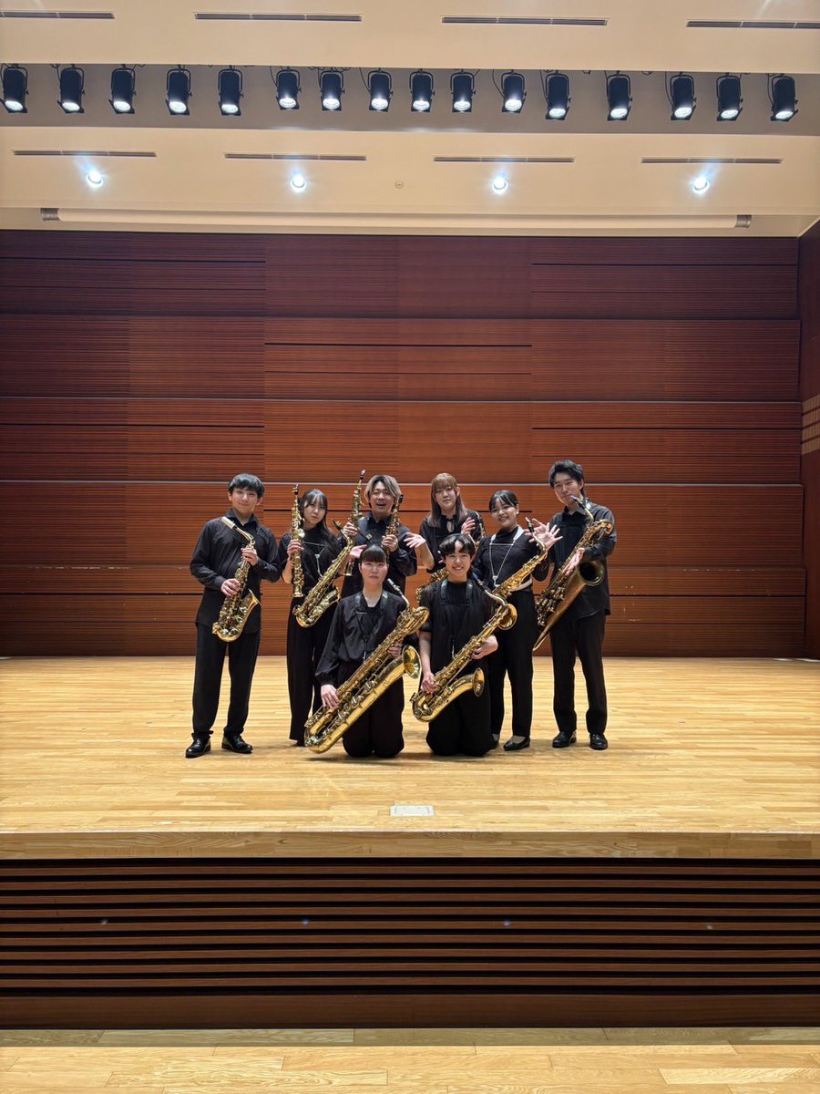 shobi_sax's tweet photo. 🌸新入生歓迎デビューコンサート🌸
無事に終演いたしました！
会場にお越しくださった方、配信をご覧いただいた方、誠にありがとうございました😊
今後ともサクアンをよろしくお願いいたします！！ https://t.co/7OrmU3AtXs