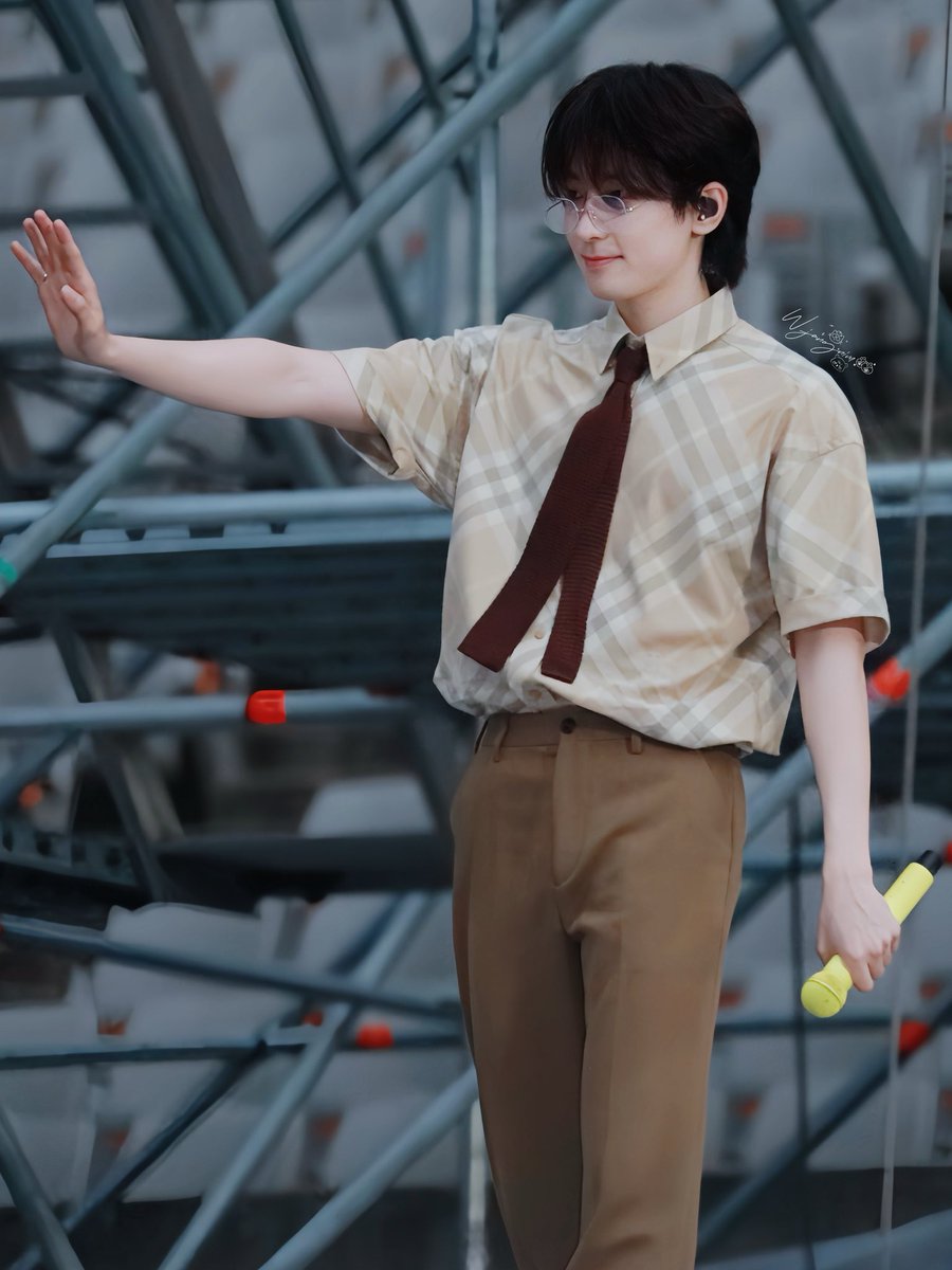W_jangnim (@wonboo_9698) on Twitter photo 240428
ํ์ด
D-559
๋ณด๊ณ ์ถ์ด ๐ข
#์ธ๋ธํด #seventeen
#์์ฐ #์ ์์ฐ #WONWOO
#ๅ
จๅไฝ #ใฆใฉใ
<a href="/pledis_17/">์ธ๋ธํด(SEVENTEEN)</a> 240428
ํ์ด
D-559
๋ณด๊ณ ์ถ์ด ๐ข
#์ธ๋ธํด #seventeen
#์์ฐ #์ ์์ฐ #WONWOO
#ๅ
จๅไฝ #ใฆใฉใ
<a href="/pledis_17/">์ธ๋ธํด(SEVENTEEN)</a>