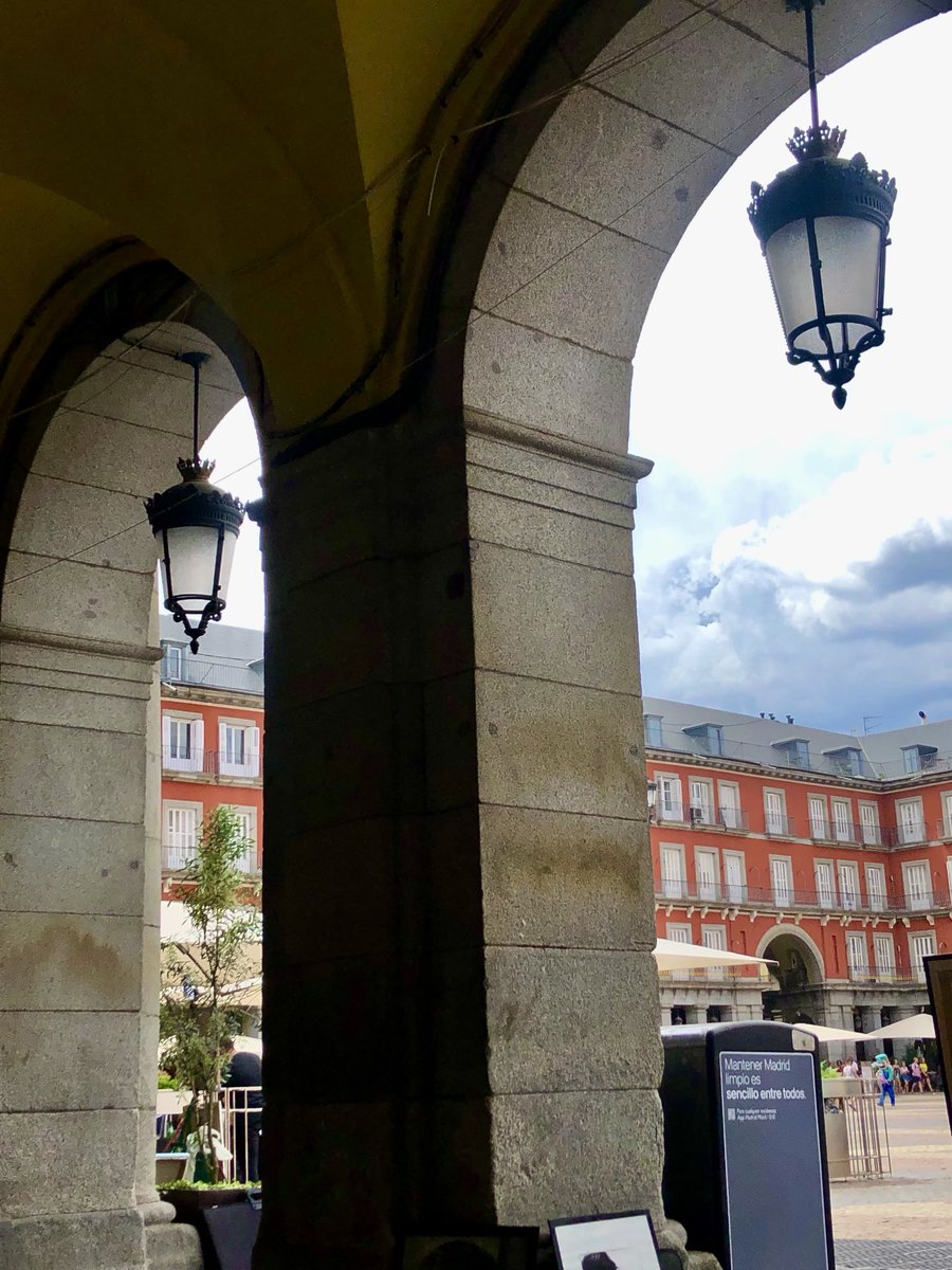 Feliz domingo, familia. La felicidad depende de nosotros. Así que, vamos a disfrutar las pequeñas cosas que nos hacen felices. ❤️🫶‼️😀