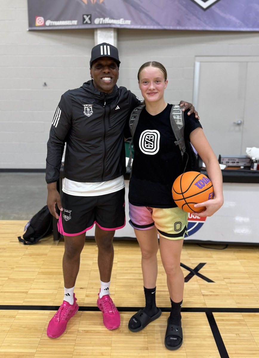 pippiboyer2029's tweet image. Great Day 1️⃣ at @BrandonClayPSB camp!!