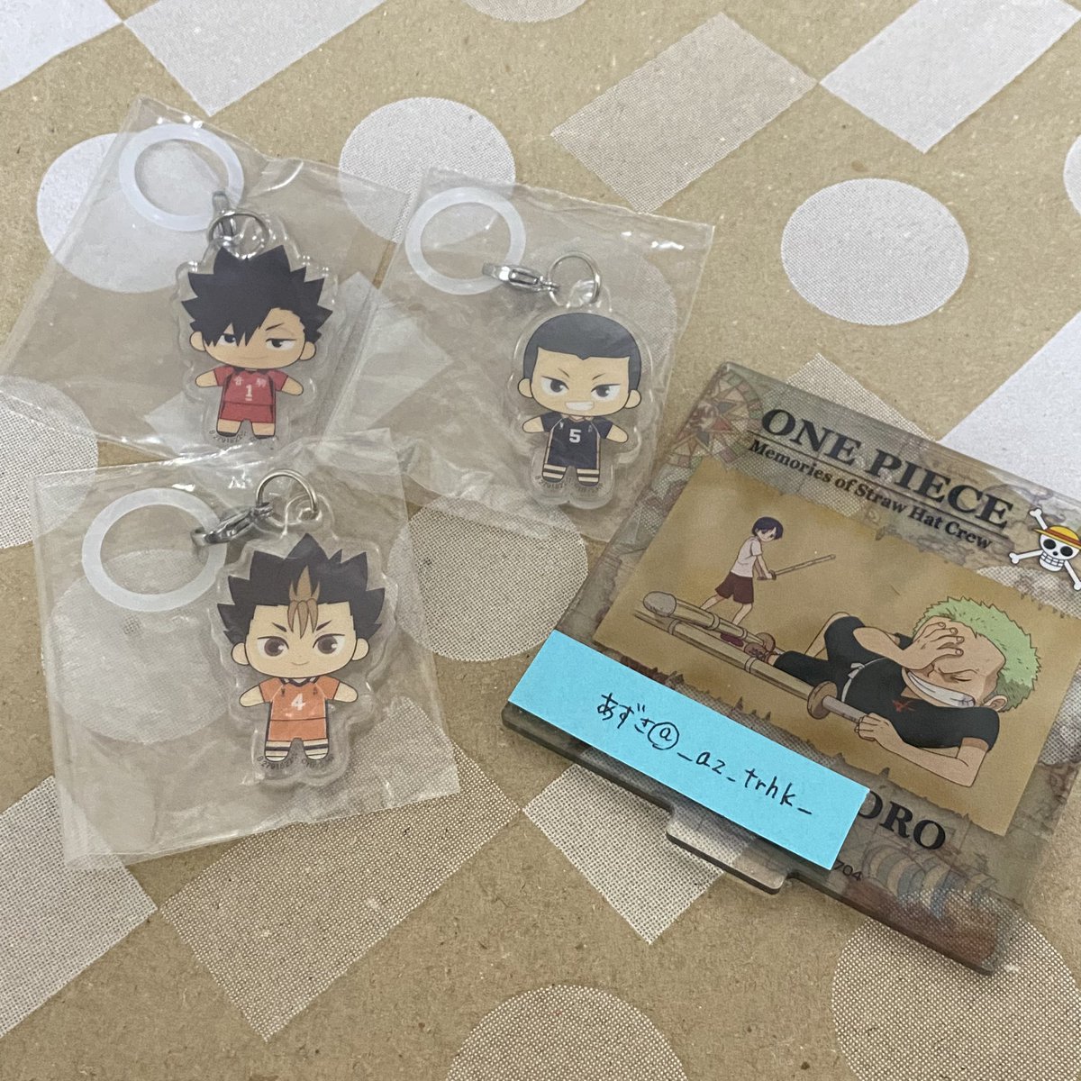 【交換】ハイキュー！！
ふらっとめじるしアクセサリー

譲　黒尾　田中　西谷

求　影山　日向

郵送での交換希望です。心当たりのある方はリプいただけると幸いです。よろしくお願い致します。