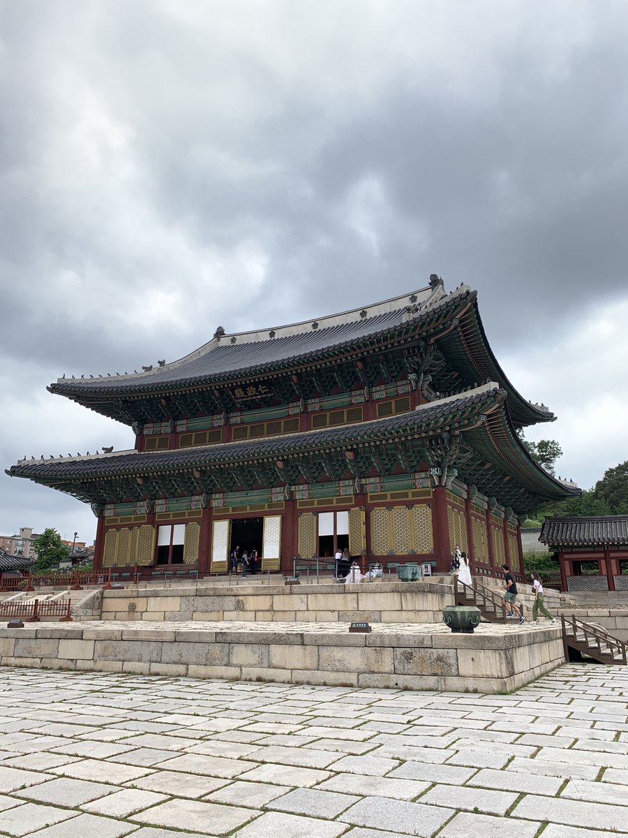 TheElevatedYin's tweet photo. Changdeokgung Palace 창덕궁 / 昌德宮
A fun solo adventure 🇰🇷

#Changdeokgung #Seoul https://t.co/028W3yIKhH