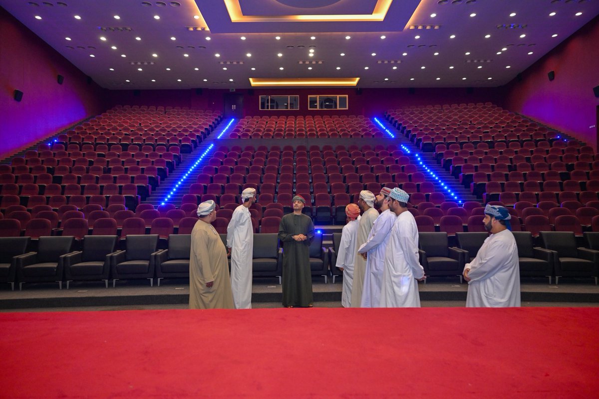 استقبل رئيس الجمعية العُمانية للسينما السيّد خالد بن حمد البوسعيدي، حيث جرى خلال الزيارة استعراض أبرز أعمال الجمعية ومشاريعها القادمة، إلى جانب جولة في مرافق الجمعية والاطلاع على جهودها في دعم الحراك السينمائي المحلي.
#السينما_العمانية