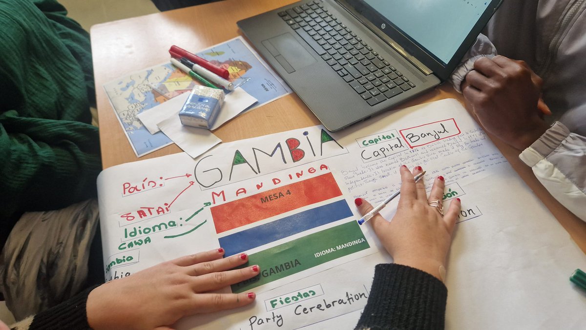 Rodrigo Juan García (@rodrigjg) on Twitter photo ♦ Una escuela que se atreve a incomodar para educar es una escuela viva. Y en Cártama, esa incomodidad se volvió comunidad.
👉elpais.com/educacion/escu…
👉El profesorado del IES Cartima impulsa una vivencia transformadora para el alumnado, compartida con jóvenes migrantes del ♦ Una escuela que se atreve a incomodar para educar es una escuela viva. Y en Cártama, esa incomodidad se volvió comunidad.
👉elpais.com/educacion/escu…
👉El profesorado del IES Cartima impulsa una vivencia transformadora para el alumnado, compartida con jóvenes migrantes del