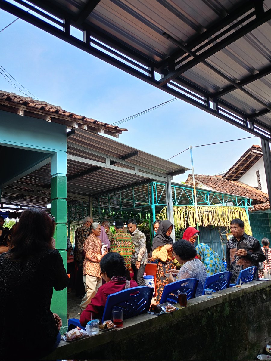 poe minggu mah wayahna perbaikan gizi <a href="/sundastruggle/">sunda struggle</a>