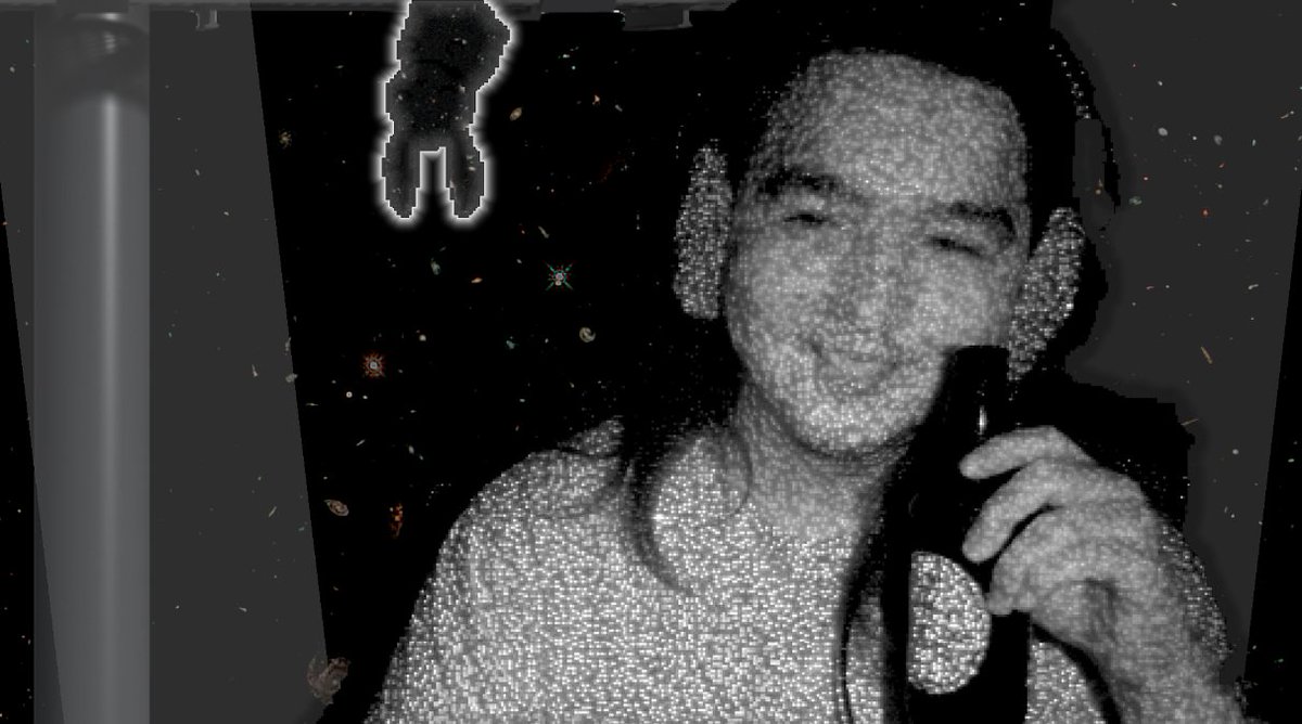 Haz_hure's tweet photo. cheers earthlings https://t.co/FE8P6pWj8g