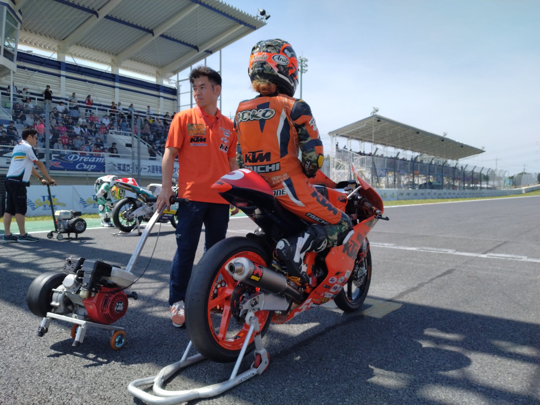 ジータレーシング(ZETA RACING) TT-R125 フロントフォーク