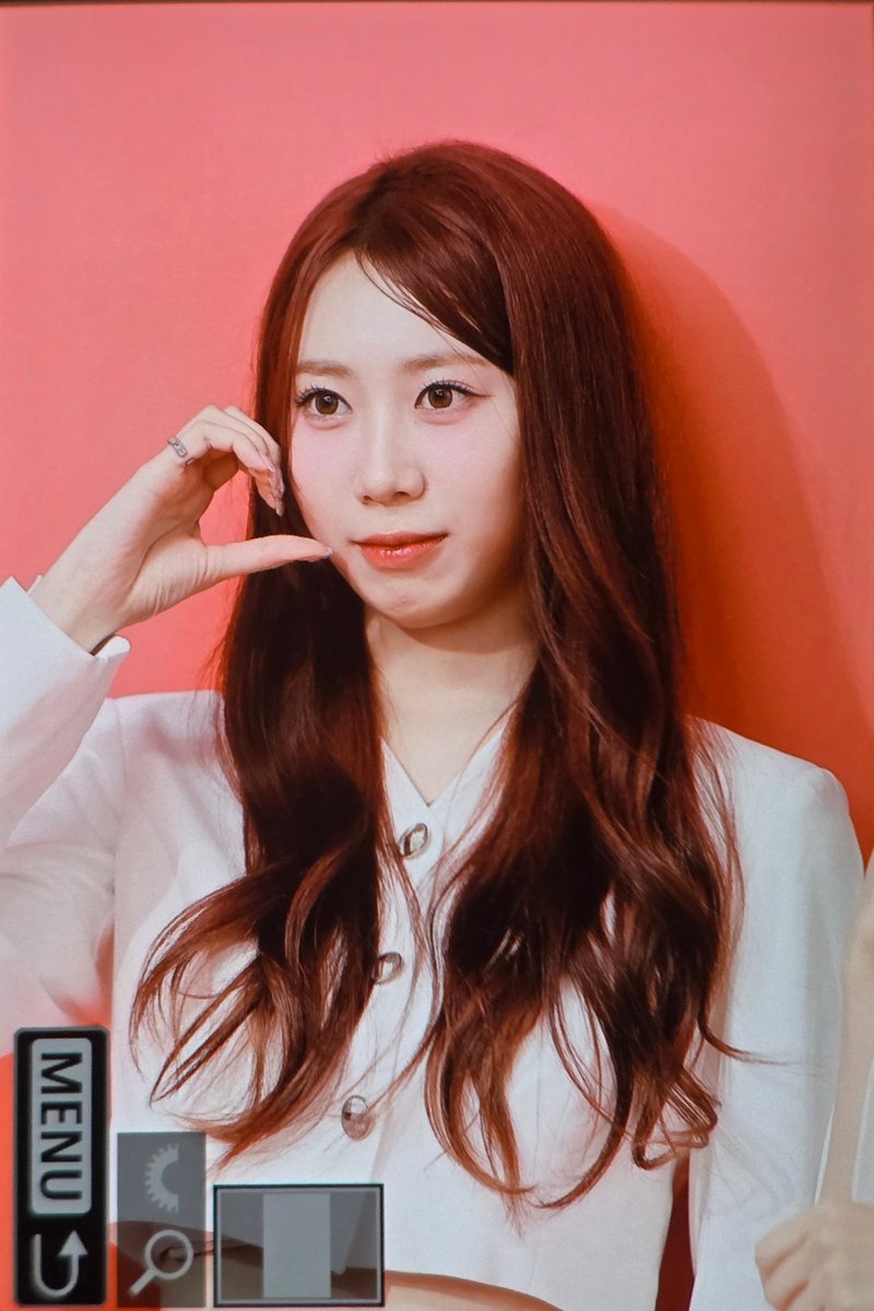 myBlueAria's tweet photo. 250621 TOKYO PRE2

💙🩵💙🩵

#아일리원 #ILY1 #アイリーワン 
#엘바 #ELVA #エルバ
#하나 #HANA #ハナ https://t.co/IkifBcGxz0