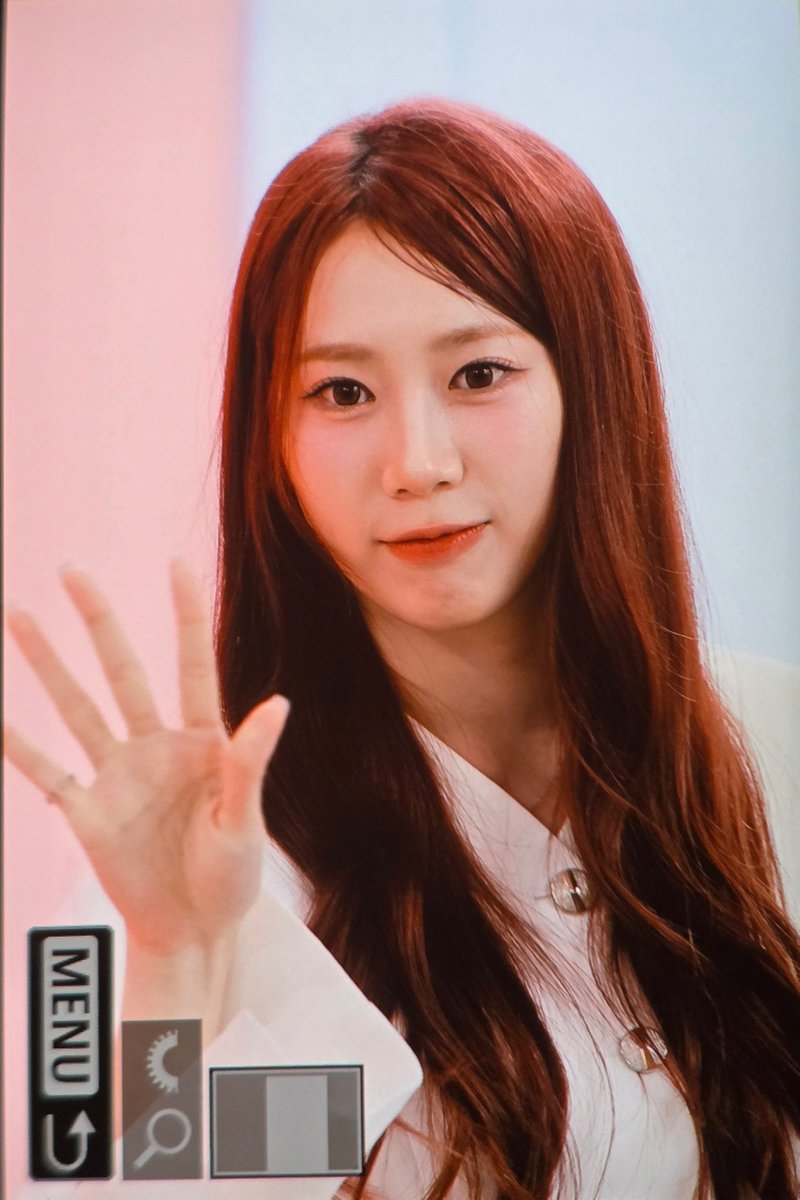 myBlueAria's tweet photo. 250621 TOKYO PRE2

💙🩵💙🩵

#아일리원 #ILY1 #アイリーワン 
#엘바 #ELVA #エルバ
#하나 #HANA #ハナ https://t.co/IkifBcGxz0