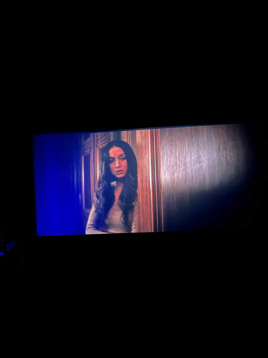 AlierShinePop's tweet photo. Cine solito 🎬🍿❤️✨ #Ballerina #LiloYStich https://t.co/7AngRulwno