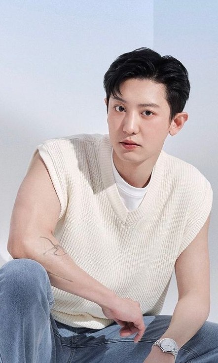 Park Chanyeol tweet media