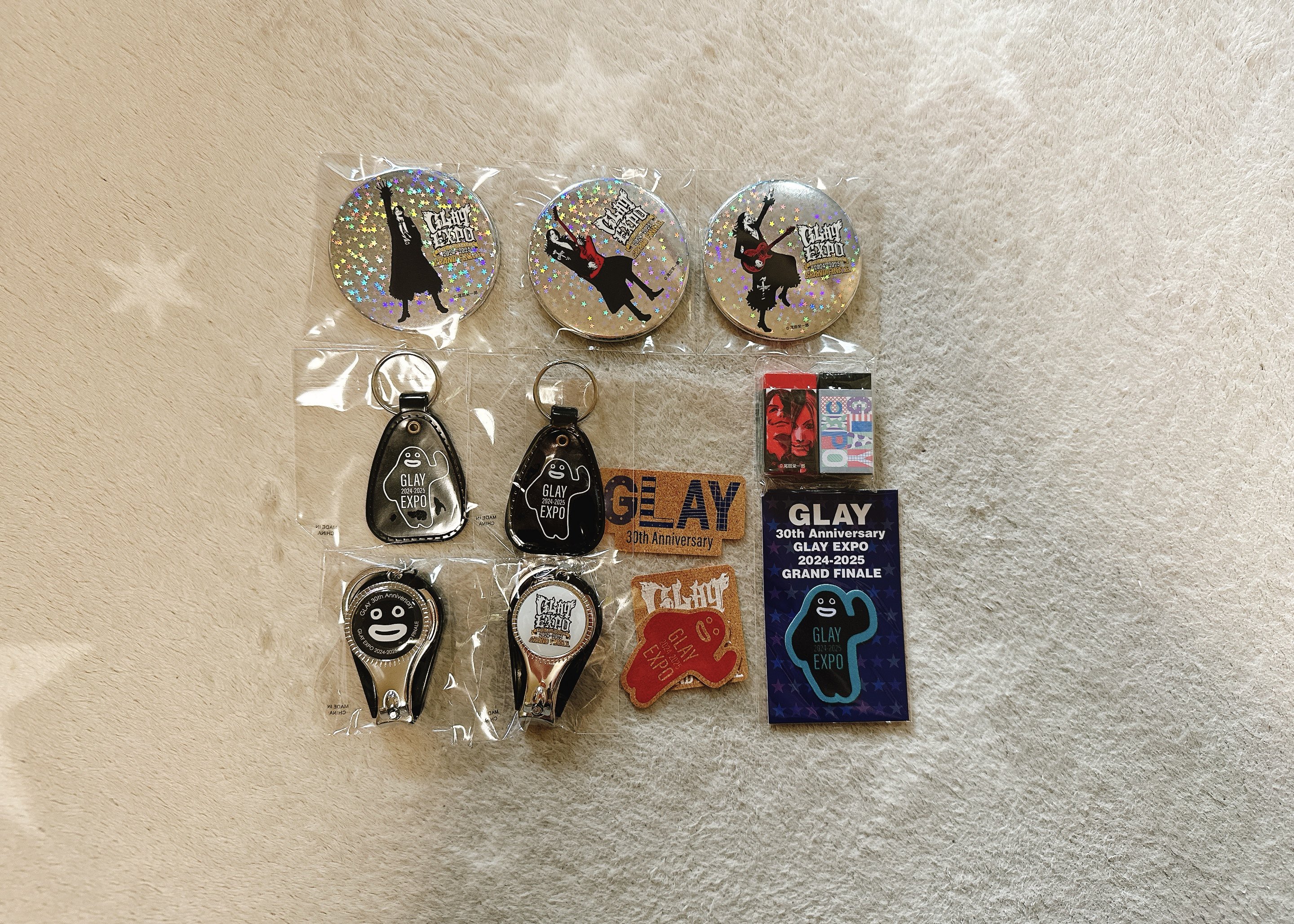 GLAY EXPO 2024-2025缶バッジ ランダムグッズ TAKURO - メルカリ