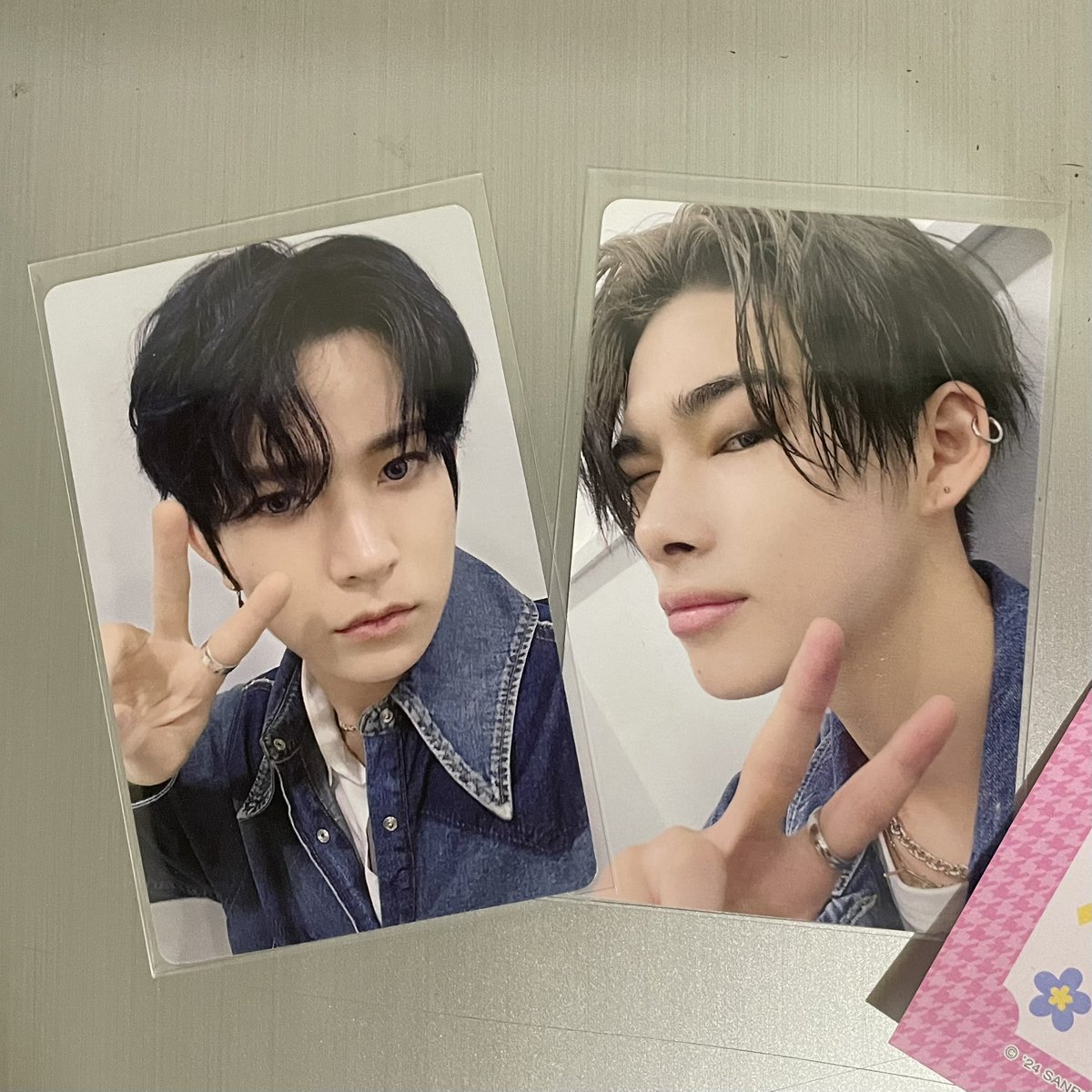 cminihaven's tweet photo. Wts lfb enhypen orange blood yzy
Ni-ki Heeseung 
Selling rush

🏷️ ₱600 take both
📍 on hand
📍 payo
📍 xsensi https://t.co/xAeCmiR1d3