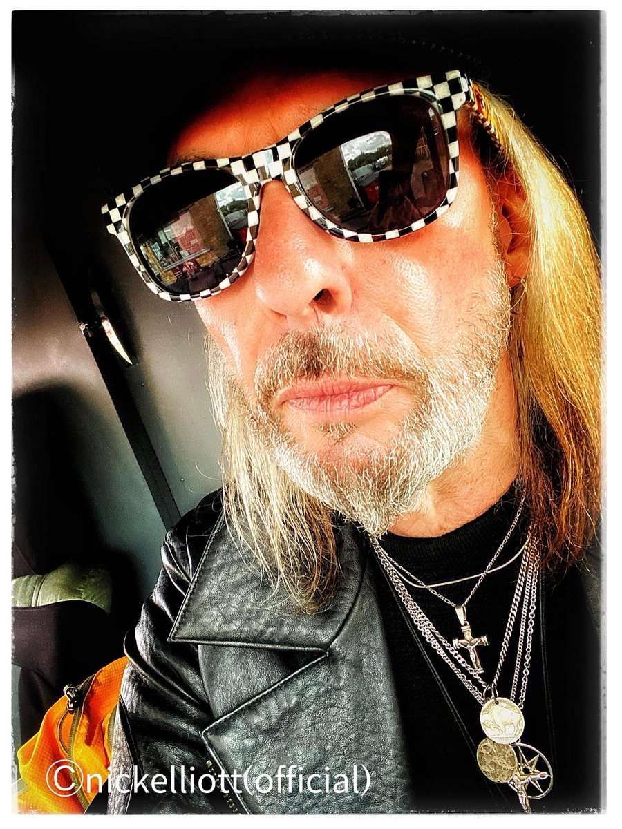 nickelliottinfo's tweet image. Have a wonderful Sunday
from everyone at elliottstudios
@nickelliottrock 
@nickelliottinfo 
@beaverbrookes23 
#sunday #summer #warmweather #britishsummer #solstice #nickelliottrock #nickelliottinfo #nickelliottrockartphotographer 
nick elliott rock art photographer (official)