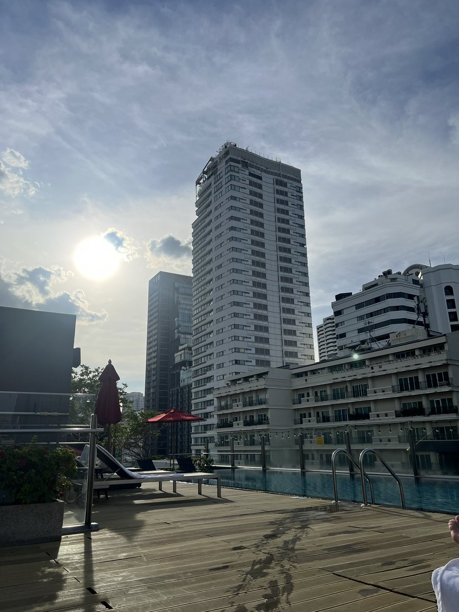 🇹🇭😎