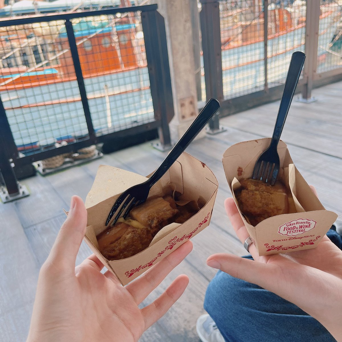 upamagic's tweet photo. ディズニーシー楽しかった https://t.co/SCTFeWmyWw