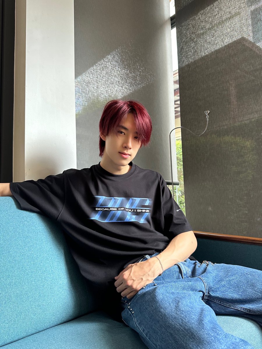 TADAMERCH's tweet photo. เตรียมตัวให้พร้อม! แล้วเจอกันที่ CAT TSHIRT นะครับ ❤️​
#ALANpasawee

TADA MERCH x #CATTSHIRT
at #TADAMERCH BOOTH D16, D24
🗓️ 21-22 JUNE 2025
⏰ 12:00PM-10:00PM

📍 EXHIBITION HALL 6-8,
LG FLOOR - QSNCC

#CATRADIO
#BUSbecauseofyouishine https://t.co/jvK3vwc0A4