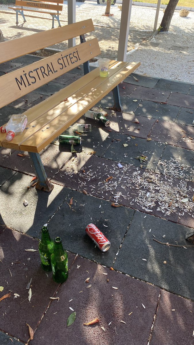 halmehmet35's tweet photo. @izmirbld @cesmebld #çeşme #alacati
#laldenizli
#alaçati @alacati35cesme #alaçati
#çeşmebeşediyesi https://t.co/D9kiXzjAtI