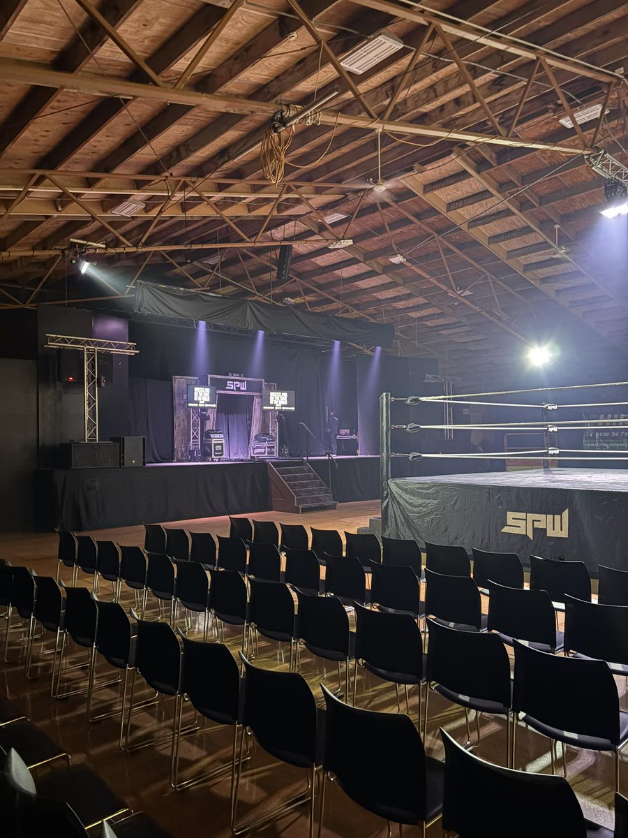 Hooligan. (@marcuskool) on Twitter photo I was the first ever Pro Wrestling match to happen in Gore, New Zealand last night! Honored.
<a href="/Southland_NZ/">Southland NZ</a> I was the first ever Pro Wrestling match to happen in Gore, New Zealand last night! Honored.
<a href="/Southland_NZ/">Southland NZ</a>