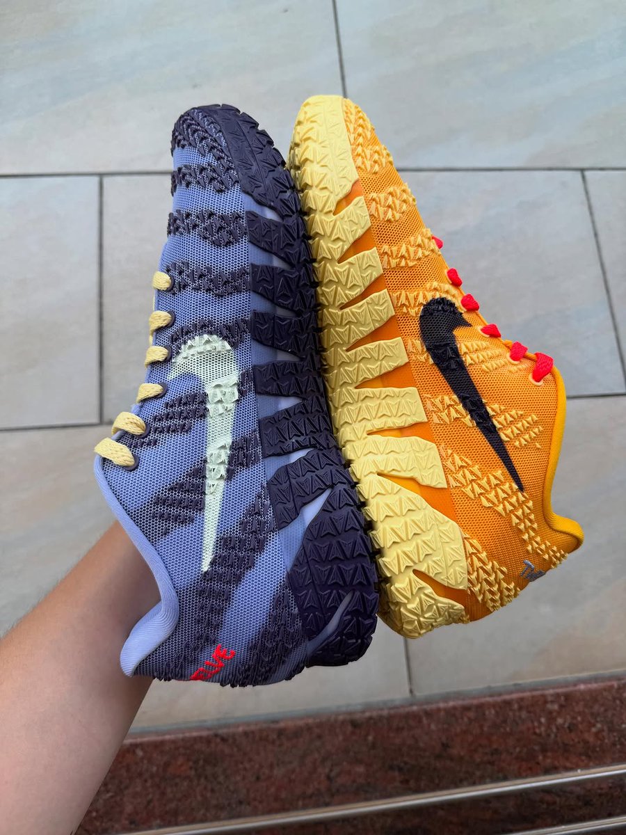 JustFreshKicks tweet media