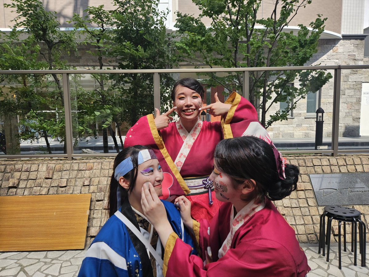 chanokuni_fes's tweet photo. サテライト会場に、体験ブースを設けております✨
ここでは、よさこい衣装着たり、フェイペ体験をすることができます🫡👗

#良さ来い茶ノ国祭り
#茶ノ国祭り https://t.co/h80MQGriNb