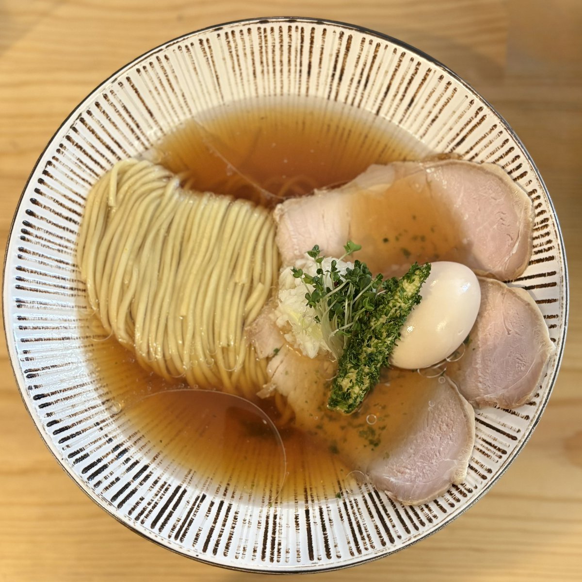ritomarus ( COFFEE ritmos ) (@ritomarus) on Twitter photo 麺宮寺麦子の うー麺
黄とうがらしが効いていて旨みも強く、夏の陽気にぴったりの味でした! 麺宮寺麦子の うー麺
黄とうがらしが効いていて旨みも強く、夏の陽気にぴったりの味でした!