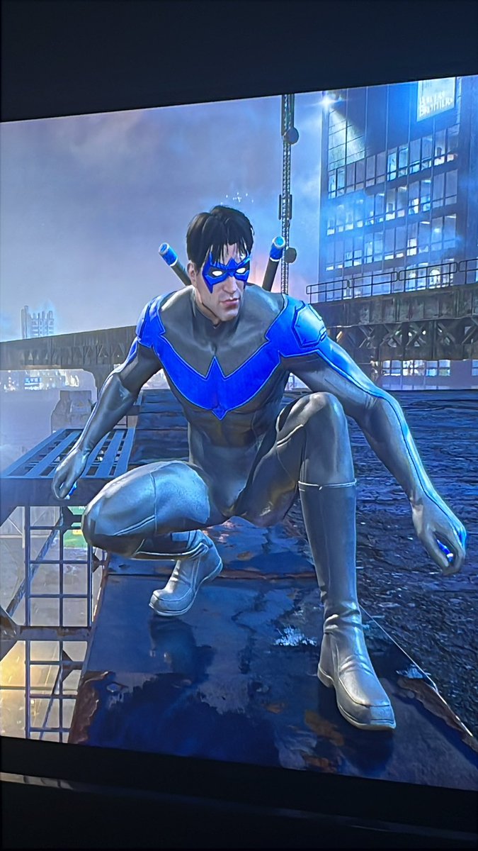 this better be the DCU suit and I’m serious