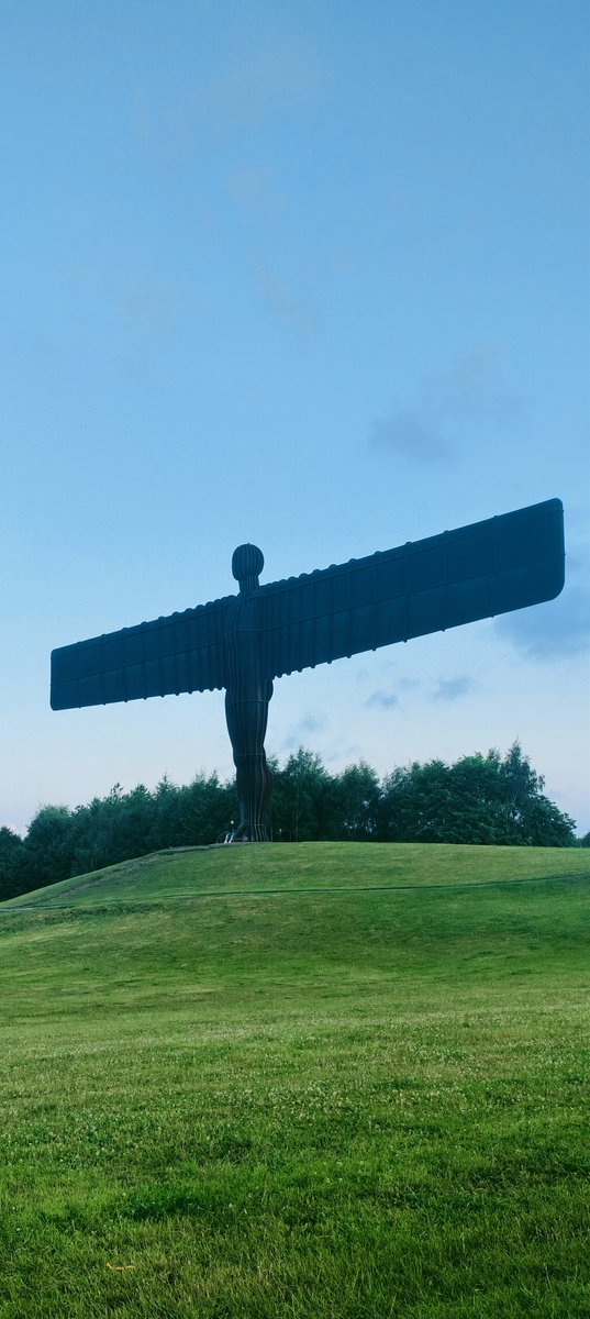 Miss you long time. May the angels watch over you, walk with you, guide your path and light your way folks. Wishing everyone a peaceful and happy Sunday 😇🙏❤️👊