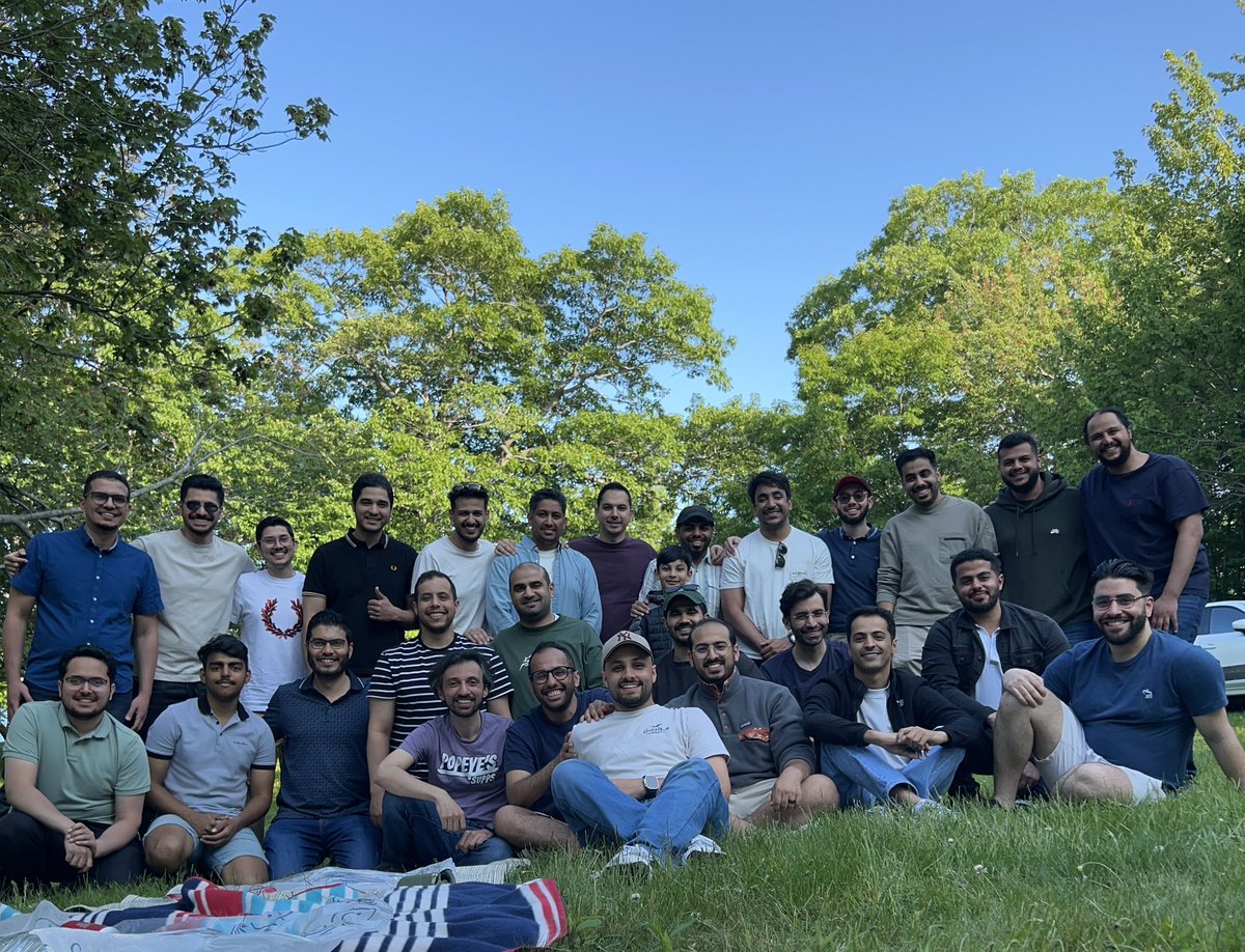 جمعة لتوديع الأطباء الخريجين في مدينة هاليفاكس، كندا🇨🇦🇸🇦💚