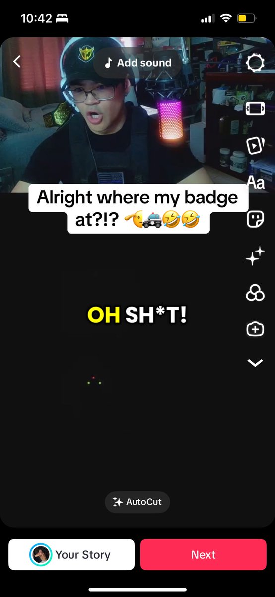 “No I will not give you my badge number” 🚔🤣 #chuxie #horror #scarygame #jumpscare #funny #stopresisting