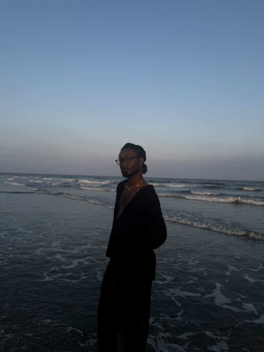 SaintKeyon's tweet image. 🌊