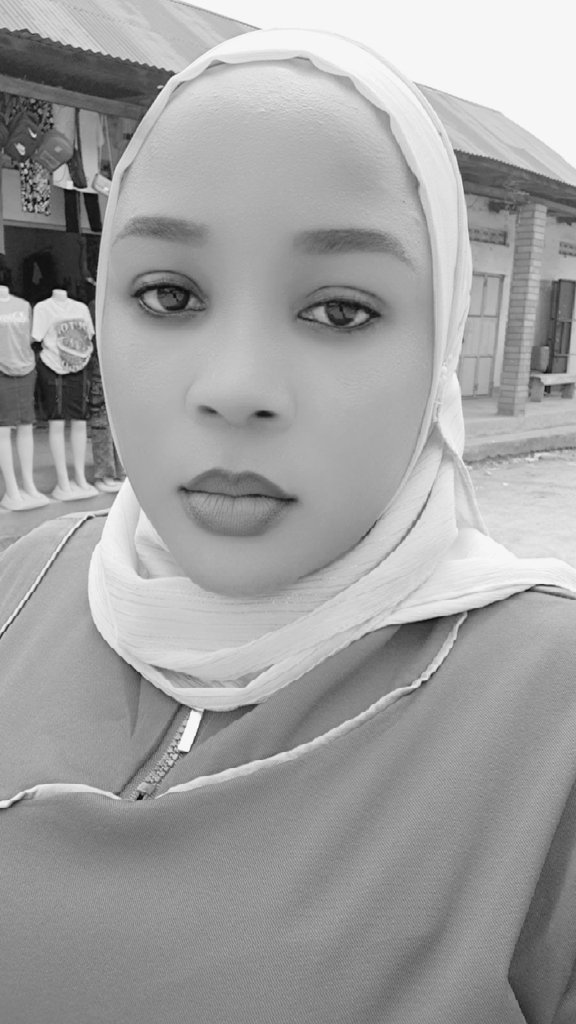 Life is unpredictable. All we can do is make the best of our challenges and grow from them. 

Good morning, my people. Sending u much love and light 

Asalam Alaikum warahumatulah wabarakatuh 

Nice Sunday