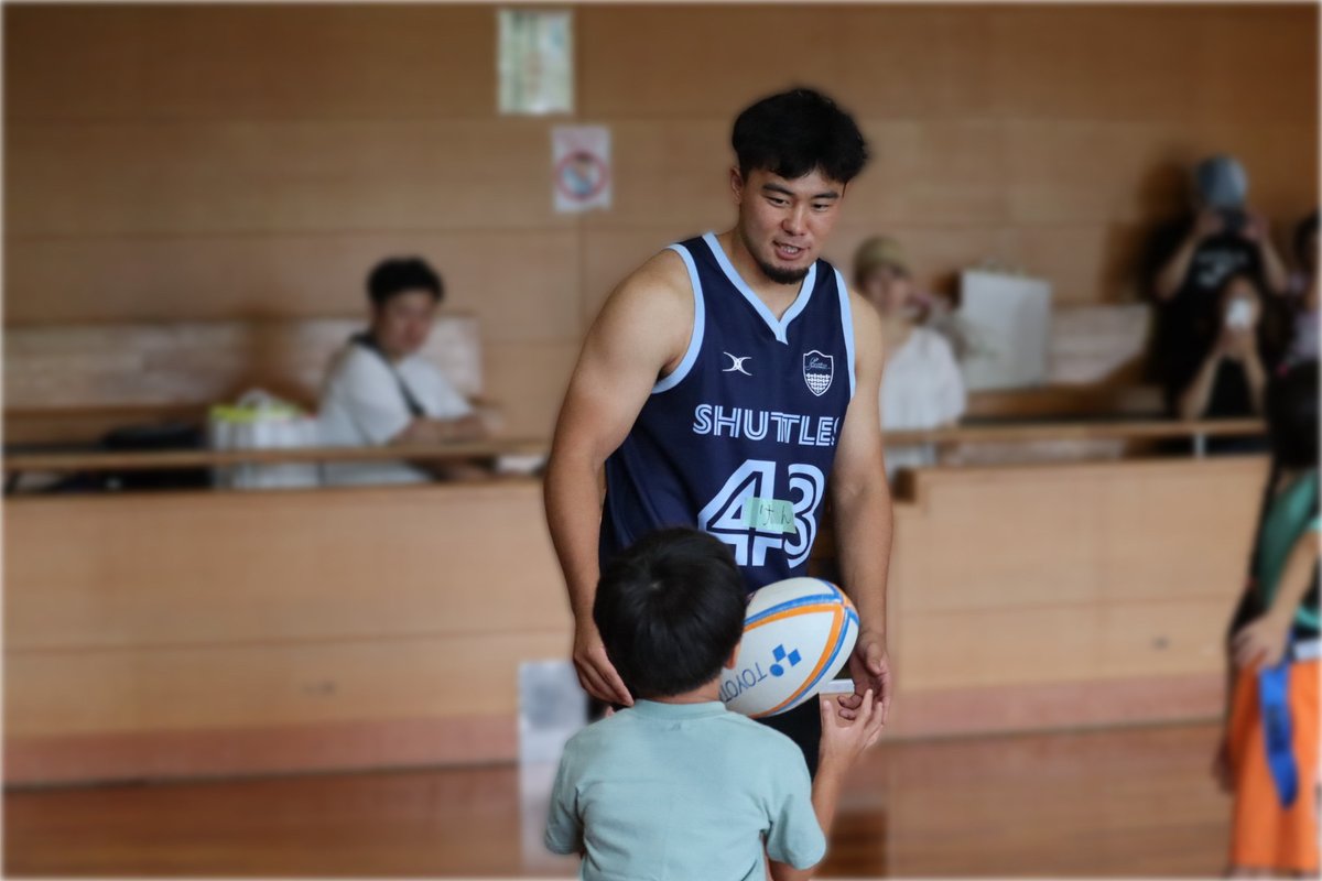 6/21(土)「でらスポ☆アリーナ」に #トヨタヴェルブリッツ <a href="/toyotaverblitz/">トヨタヴェルブリッツ TOYOTA VERBLITZ</a> 様と合同参加し、ラグビー体験会を実施しました🏉

元気いっぱいの子どもたちと楽しい時間を過ごせました！ご参加いただいた皆さま、ありがとうございました✨

#豊田自動織機シャトルズ愛知 #タグ #ラグビー #でらスポ