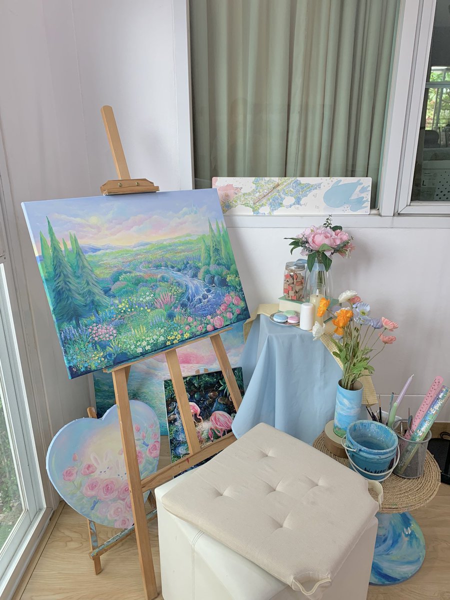 หายไปนานมากๆๆ แอคร้างไปนาน555 แต่อยากมาบอกทุกคนว่าเราไปงาน IFวันอาทิตย์น้าค่าา มีงานโปสการ์ดเพิ่ม แล้วขนเฟรมจิ๋วไปงับ เดี๋ยวมาลงพรีวิวอีกที

พึ่งย้ายห้องทำงานใหม่เลยวุ่นๆ แล้วพึ่งเคลียร์เล่มธีสิสเสร็จ ตอนนี้จบมหาลัยเรียบร้อยแล้วค่าา เร็วมากๆ เราเริ่มทำร้านนี้ก็ตอนปี1 ตอนนี้จบแล้ว