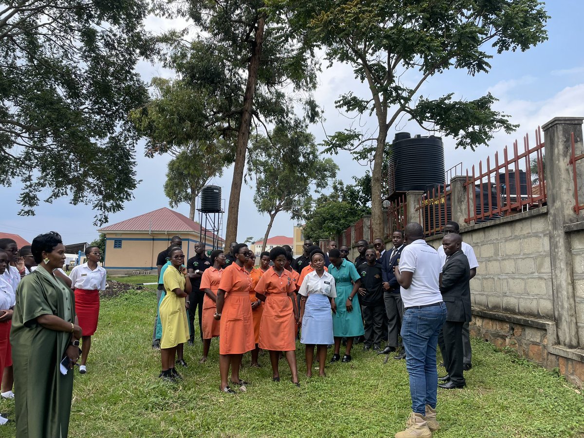 Uganda Youth Go-Green tweet media
