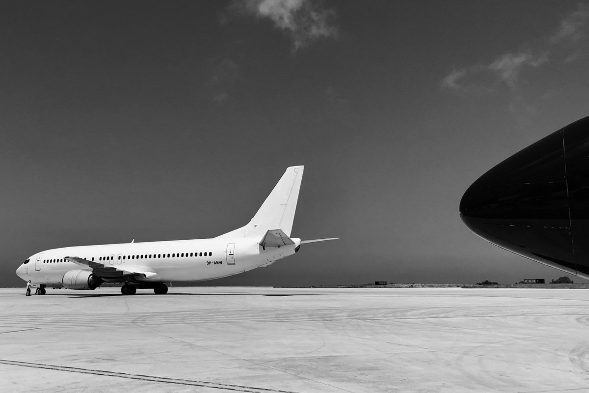 btstrategy_PR's tweet photo. ロイズ（Lloyd’s of London）の鐘が鳴るとき──航空保険の舞台裏と、空を飛ぶリスクの本質
https://t.co/ILEw8XWiB9 https://t.co/mkUDCWrQDF