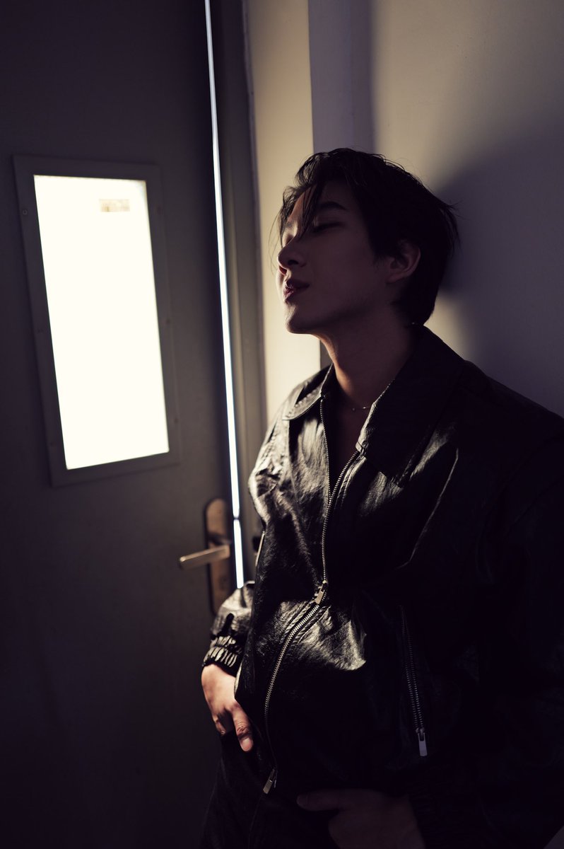 ChenRcj's tweet photo. 🖤  #TheHeartKillersinVietnam https://t.co/P8vUEwYS2b
