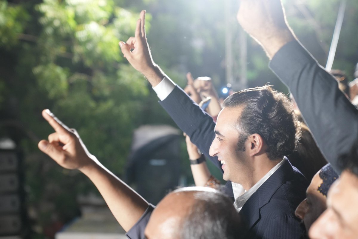PPP News پی پی پی نیوز (@digitalmediappp) on Twitter photo Editorial: #Pakistan's Diplomatic Triumph
<a href="/BBhuttoZardari/">BilawalBhuttoZardari</a> emerges as a decisive diplomatic force, leading Pakistan’s narrative to international victory
Read More pplsvoice.com/14592 <a href="/BakhtawarBZ/">Bakhtawar B-Zardari</a> <a href="/AseefaBZ/">Aseefa B Zardari</a> <a href="/sherryrehman/">SenatorSherryRehman</a> <a href="/SeharKamran/">Senator Sehar Kamran T.I.</a> Editorial: #Pakistan's Diplomatic Triumph
<a href="/BBhuttoZardari/">BilawalBhuttoZardari</a> emerges as a decisive diplomatic force, leading Pakistan’s narrative to international victory
Read More pplsvoice.com/14592 <a href="/BakhtawarBZ/">Bakhtawar B-Zardari</a> <a href="/AseefaBZ/">Aseefa B Zardari</a> <a href="/sherryrehman/">SenatorSherryRehman</a> <a href="/SeharKamran/">Senator Sehar Kamran T.I.</a>
