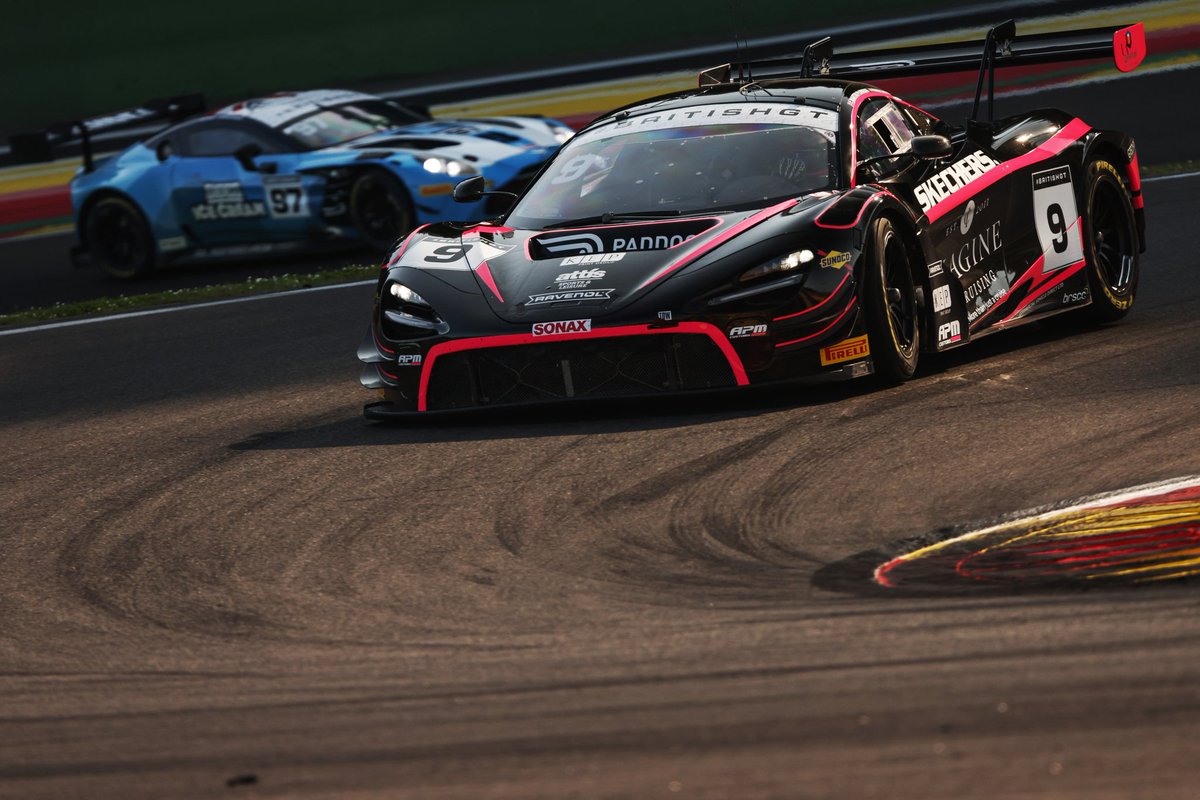 *Punches alarm clock* ⏰️ RACE DAY!

Set your watches to 12:30 local time. Then it's three hours to make yourself a hero at Spa-Francorchamps 🇧🇪 

Now we wait...

📺 YouTube.com/gtworld