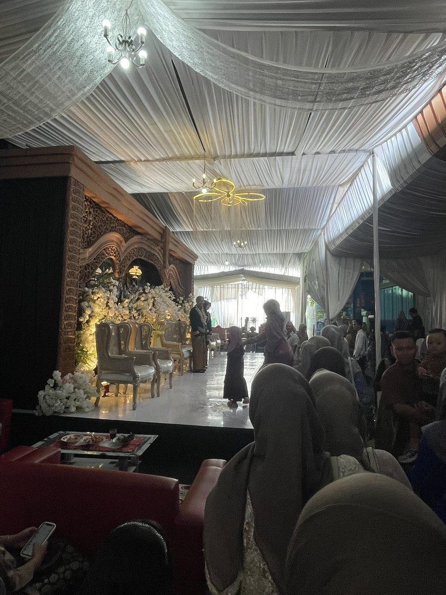 Minggu mah kanu hajat <a href="/sundastruggle/">sunda struggle</a>